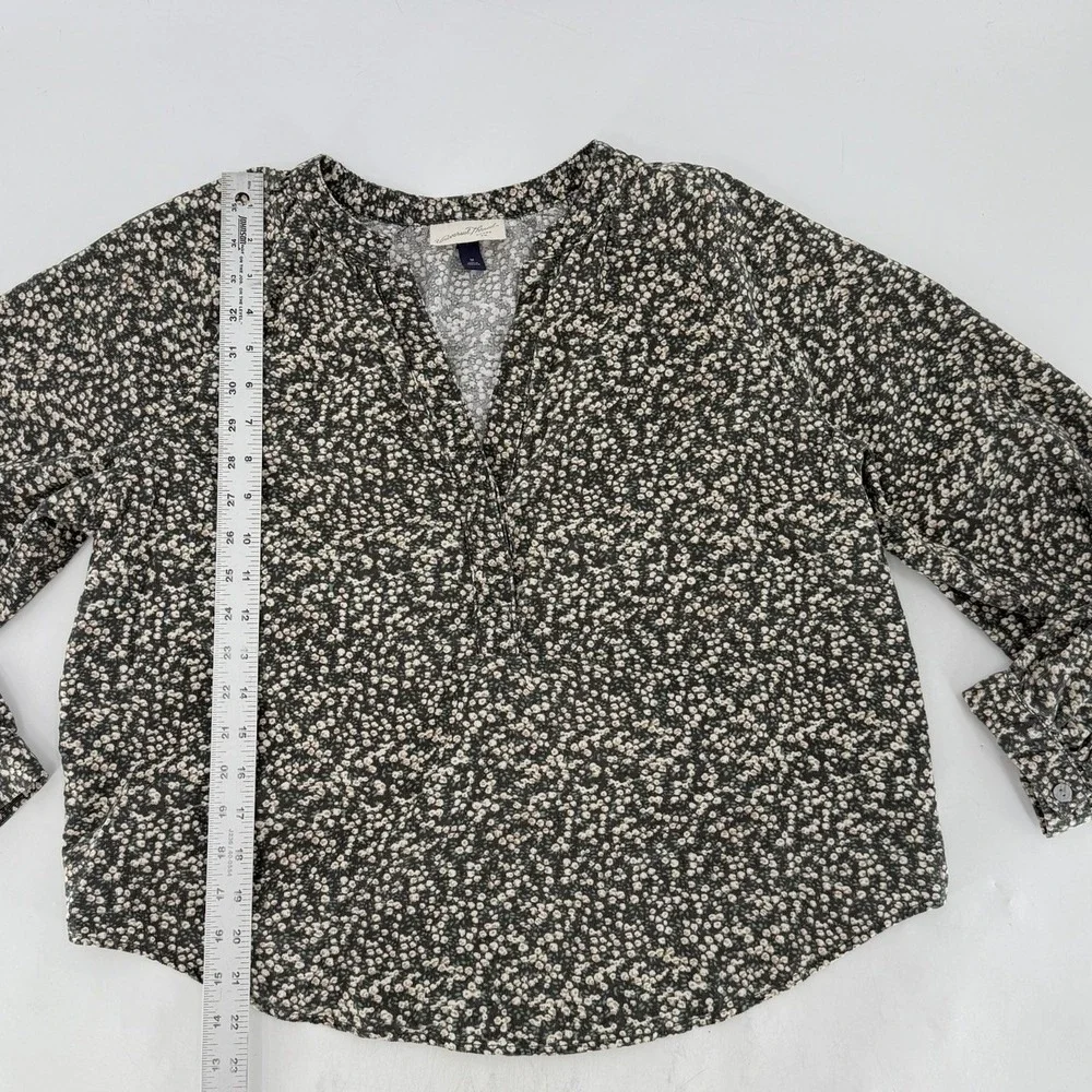 Universal Thread Micro Floral‎ Corduroy Puff Slv Floral 100% Cotton Sz M Cottage